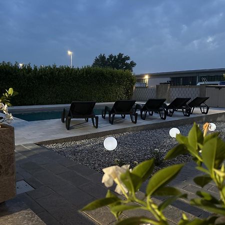 Villa 2 Cassano dʼAdda Eksteriør bilde