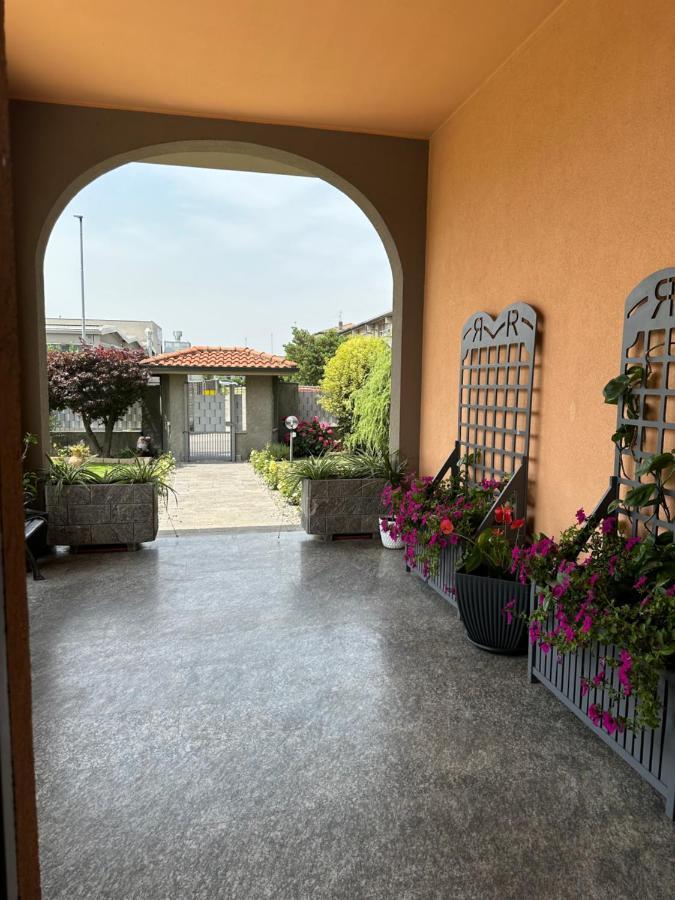 Villa 2 Cassano dʼAdda Eksteriør bilde