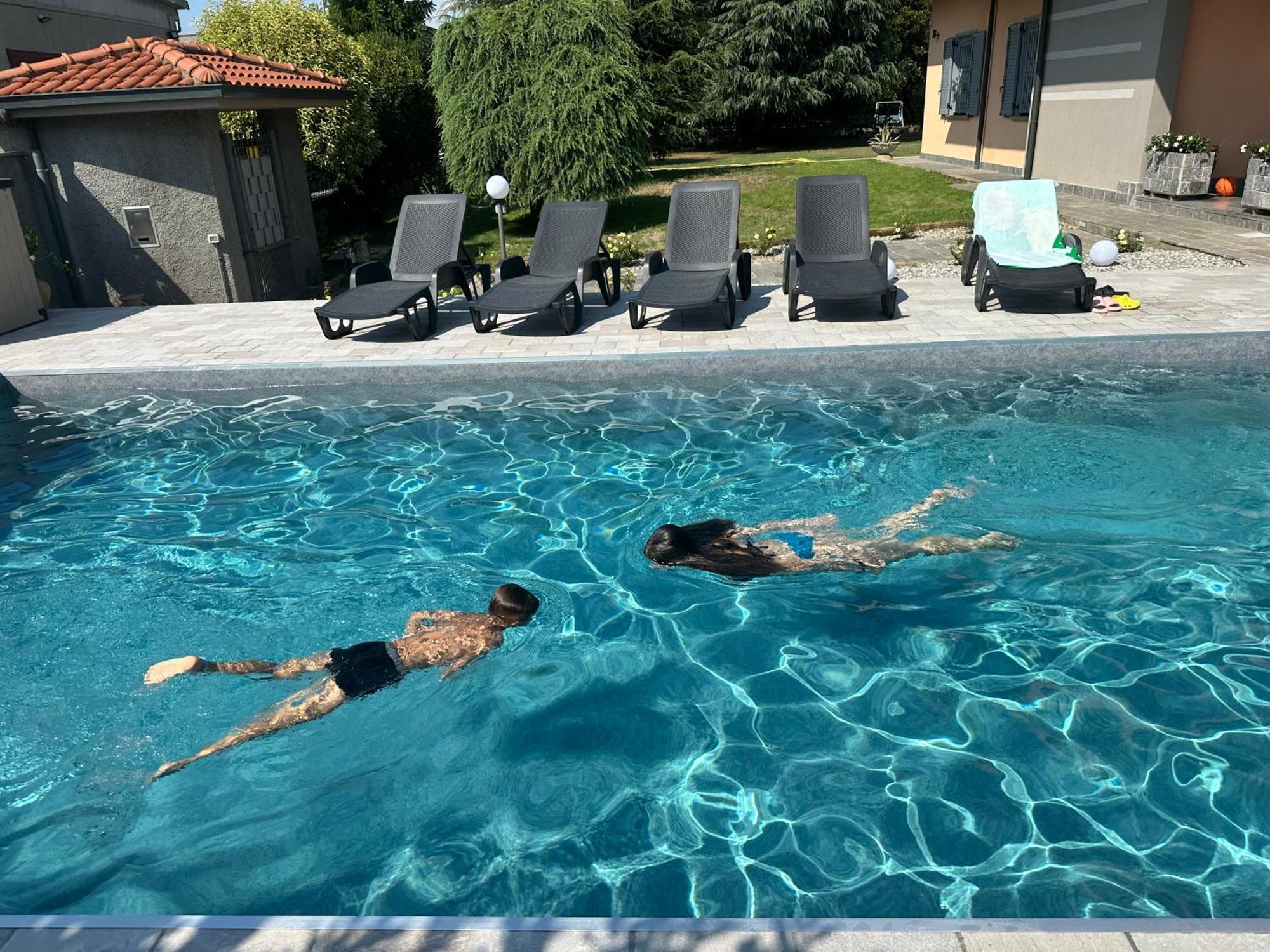 Villa 2 Cassano dʼAdda Eksteriør bilde